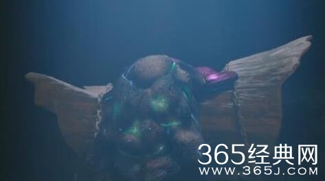 鬼吹灯之精绝古城女王棺材为什么在断崖处 女王棺材落处有什么讲究