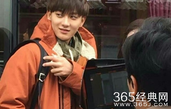 谈判官杨幂黄子韬有吻戏吗 谈判官杨幂黄子韬吻戏是哪一集