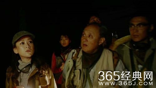 鬼吹灯之精绝古城女王棺材为什么在断崖处 女王棺材落处有什么讲究