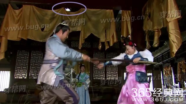 麦迪娜封神英雄竟然发现穿帮镜头