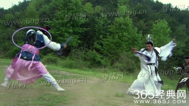 麦迪娜封神英雄竟然发现穿帮镜头