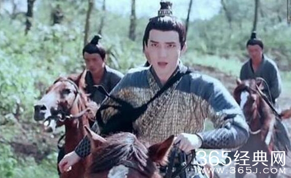 大唐荣耀第38集刺杀沈珍珠的黑衣人是何灵依吗  大唐荣耀何灵依起火诈死后跟随太子妃