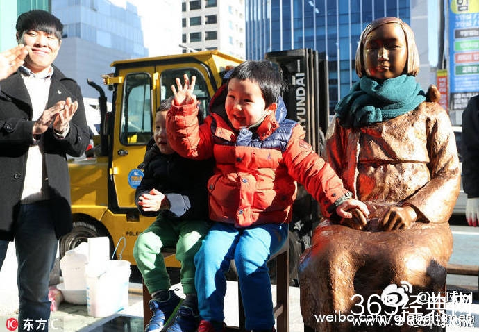 韩政府施压釜山撤慰安妇像 在野党党首怒斥政府到底是哪国的