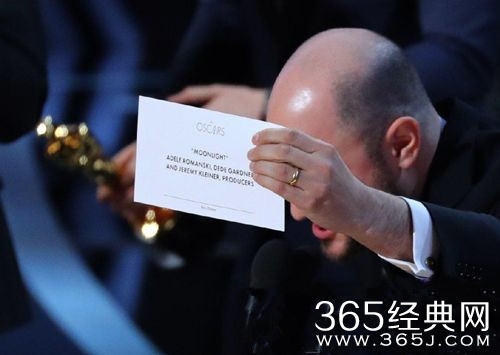 第89届奥斯卡发生了什么乌龙 第89届奥斯卡获奖的到底是爱乐之城还是月光男孩
