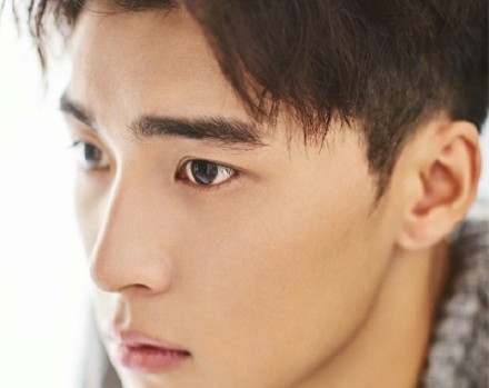 愿有人陪你颠沛流离何坦是谁扮演的 愿有人陪你颠沛流离薛泽源个人资料曝光