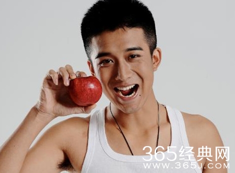 和妈妈一起谈恋爱吴振宇是谁扮演的 和妈妈一起谈恋爱孙绍龙个人资料介绍