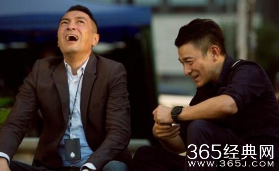 拆弹专家主题曲慢慢习惯高清MV 拆弹专家主题曲试听mp3下载完整歌词