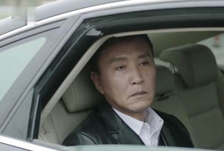 人民的名义18集李达康看侯亮平的眼神是什么意思 人民的名义18集李达康为什么这么看侯亮平