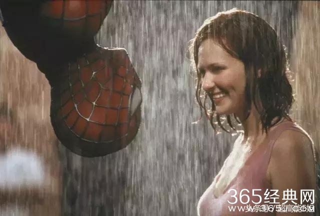 她曾是天才童星，成年却因抑郁被诬陷酗酒，终凭演技绝处逢生