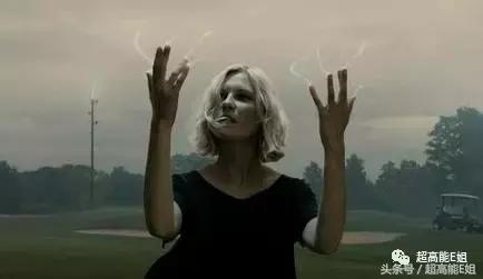 她曾是天才童星，成年却因抑郁被诬陷酗酒，终凭演技绝处逢生