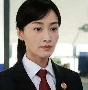 人民的名义钟小艾父亲是谁 人民的名义钟小艾家庭背景介绍