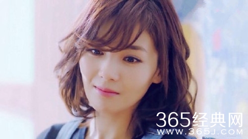 欢乐颂2插曲安迪回想奇点时的背景音乐是什么歌 欢乐颂2插曲是谁唱的