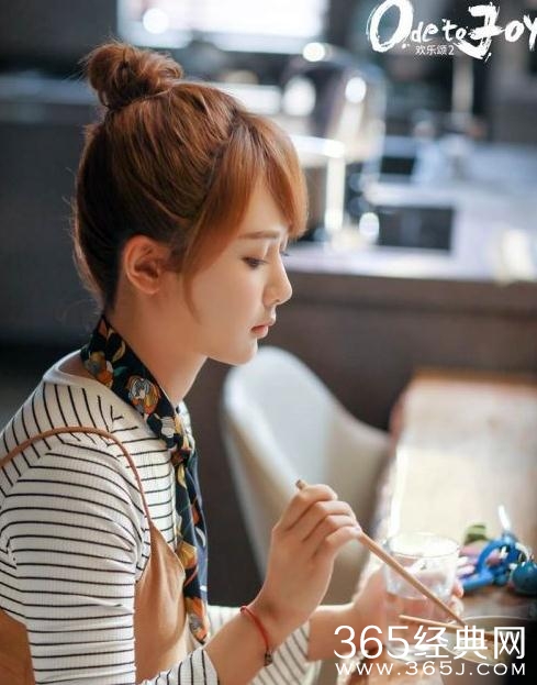 欢乐颂邱莹莹和男友分手了吗 欢乐颂杨紫哭戏 邱莹莹放弃对应勤的感情了吗