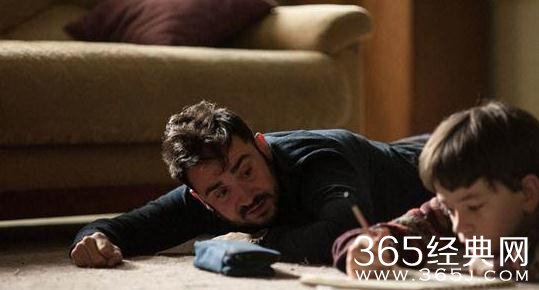 当怪物来敲门好看吗 当怪物来敲门讲的是什么 当怪物来敲门影评