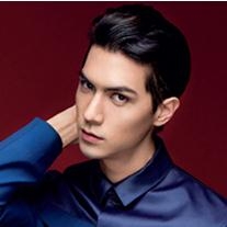 一粒红尘简晨晔的是谁演的 任言恺个人资料简介