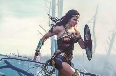 神奇女侠剧情讲的是什么 神奇女侠评价如何 神奇女侠影评