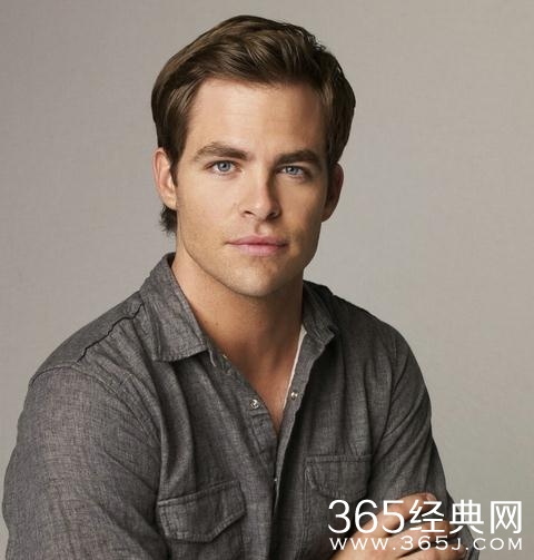 神奇女侠男主角是谁演的 神奇女侠男主角的结局是什么