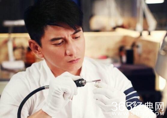 一粒红尘齐唐为什么要寻找红宝石 一粒红尘齐唐寻找红宝石的与原因