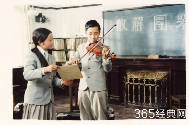 翟天临：曾是富二代，演过杜琪峰的男主角，受黄晓明鼓励做了演员