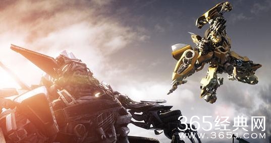 变形金刚5擎天柱为什么攻击大黄蜂 变形金刚5擎天柱攻击大黄蜂的真相是什么