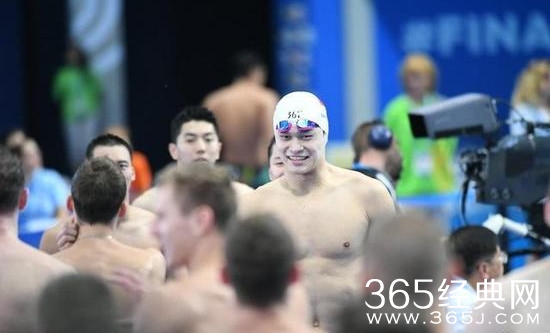 孙杨为什么退出接力决赛 孙杨退出接力决赛原因是什么