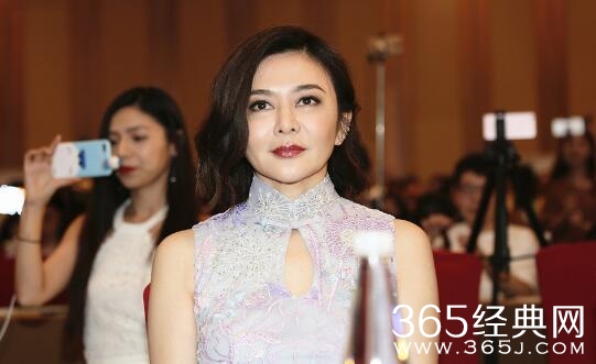 关之琳永不复出拍戏真相 关之琳永不复出拍戏原因揭秘