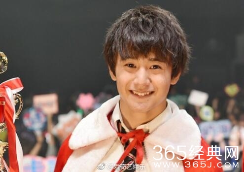 黑田昊梦资料照片遭扒 获日本最帅高一男生冠军走红