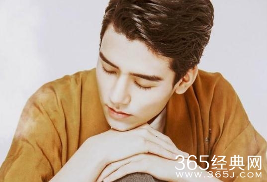 盛势夏耀是谁演的 龚俊个人资料介绍