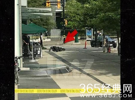 死侍2女替身演员拍摄时摩托车撞上大楼死亡  死侍2替身演员死亡现场视频