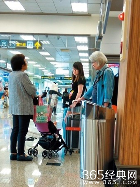 爷孙恋女主疑怀孕 林靖恩被李坤城搞怀孕了是真的吗