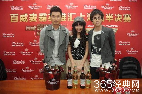 薛之谦和娄艺潇谈过恋爱是真的吗 薛之谦和娄艺潇是什么关系