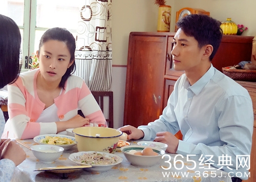 我的仨妈俩爸石英是谁扮演的 我的仨妈俩爸石英扮演者个人资料介绍