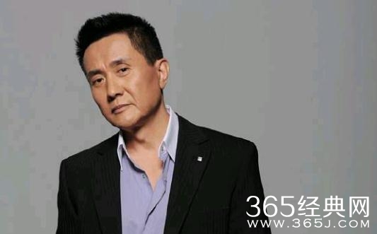 那些年我们正年轻张利军的父亲是谁演的 张志坚个人资料介绍