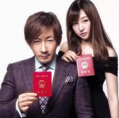 王希怡家庭背景介绍 王希怡和刘谦是什么关系