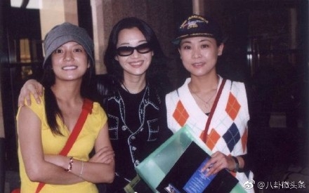 赵薇许晴埃及旧照曝光 赵薇和许晴关系怎么样