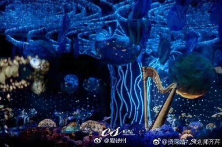 汤臣一品老总的儿子资料介绍 意尔康老总的女儿照片资料曝光