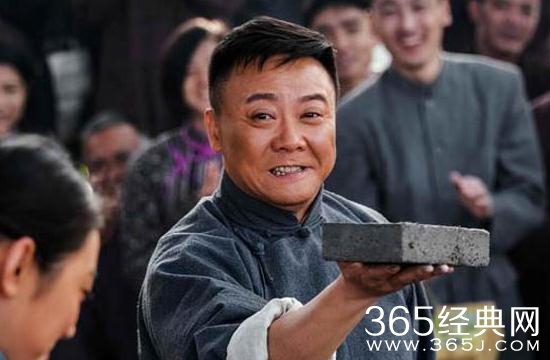 爱人同志秋实和欧阳春晓被发现是假夫妻了吗 袁昌知道麦秋实是地下党了吗