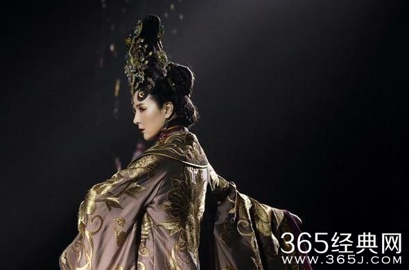 天泪传奇之凤凰无双王太后是萧凤溟的亲生母亲吗 天泪传奇之凤凰无双王太后结局如何