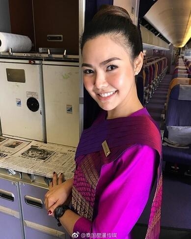 phetpround个人资料照片被称泰国最美空姐