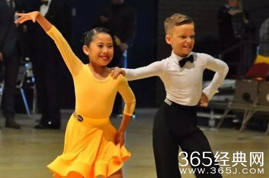 隋渊静是谁资料照片遭扒 隋渊静父母家庭背景曝光