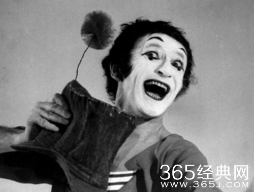 无声的抵抗讲述了什么故事有人物原型么 无声的抵抗杰西艾森伯格演的是谁