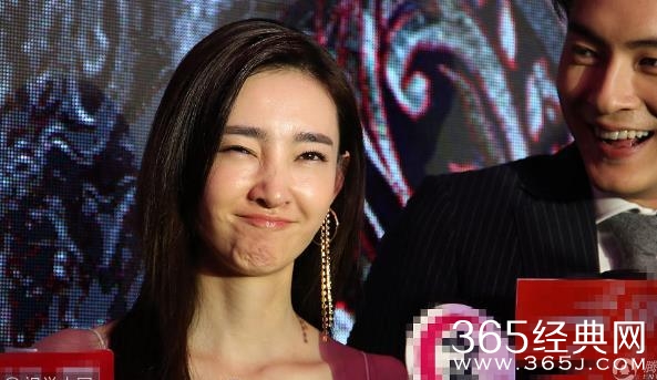 素颜女神王丽坤脸部僵硬是怎么回事 素颜女神王丽坤也整容了吗