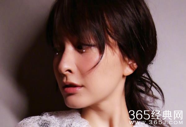 吴昕眼底镶珍珠新造型被吐槽是什么情况 吴昕眼底镶珍珠新造型很丑吗