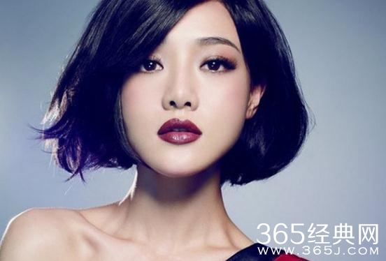 我不是精英韦晶是谁演的 邓家佳个人资料介绍