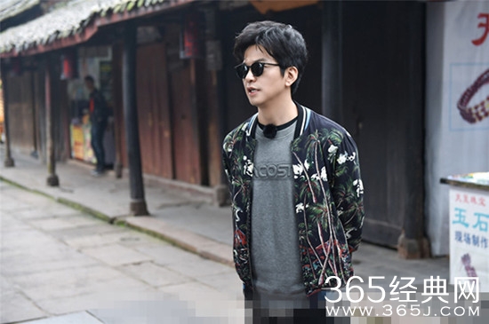 小镇故事为什么延播两周迟迟未播 小镇故事延播两周原因