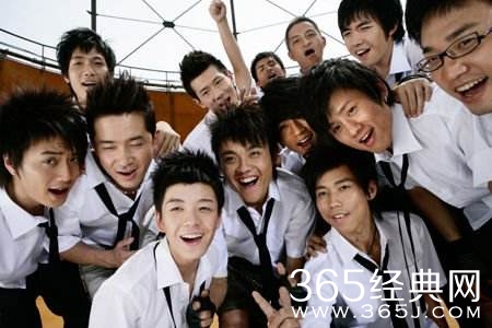 【娱情小卖部】第七期：十年前的你在干嘛？只见新人笑不见旧人哭的娱乐圈又发生了哪些事