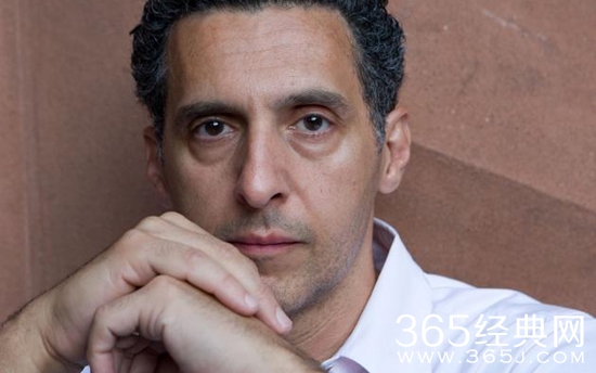 葛洛莉亚电影是翻拍的吗 葛洛莉亚电影聚焦什么故事 剧情介绍