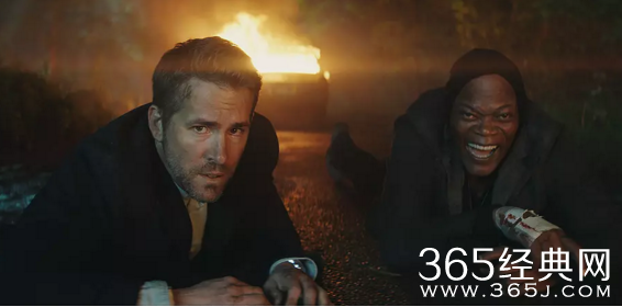 【侃侃殿影】第十期：嘴炮粗话连篇，这部不那么正经的王牌保镖，打开了我动作片的新纪元。