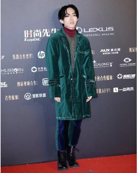 林宥嘉走红毯被冻成一米三是什么情况 林宥嘉走红毯被冻成一米三是什么梗