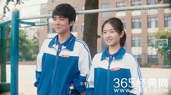 照相和后期的距离是什么梗 照相和后期的距离是什么意思出处介绍